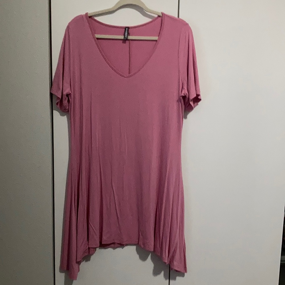 Rose colored tshirt dress